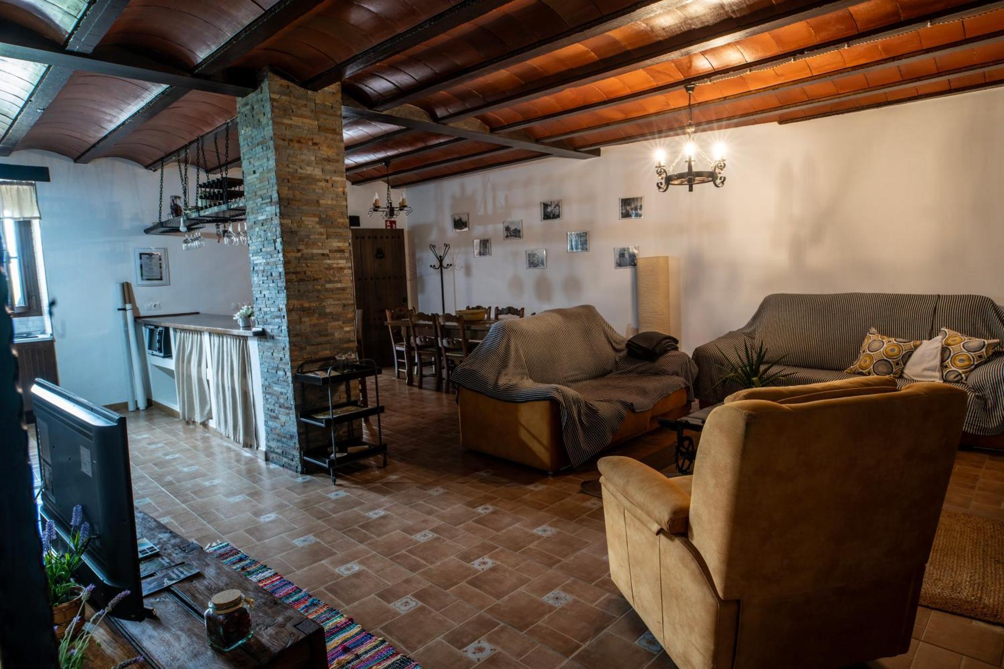 Alojamiento Turistico Loma Alta Cambil Exterior foto