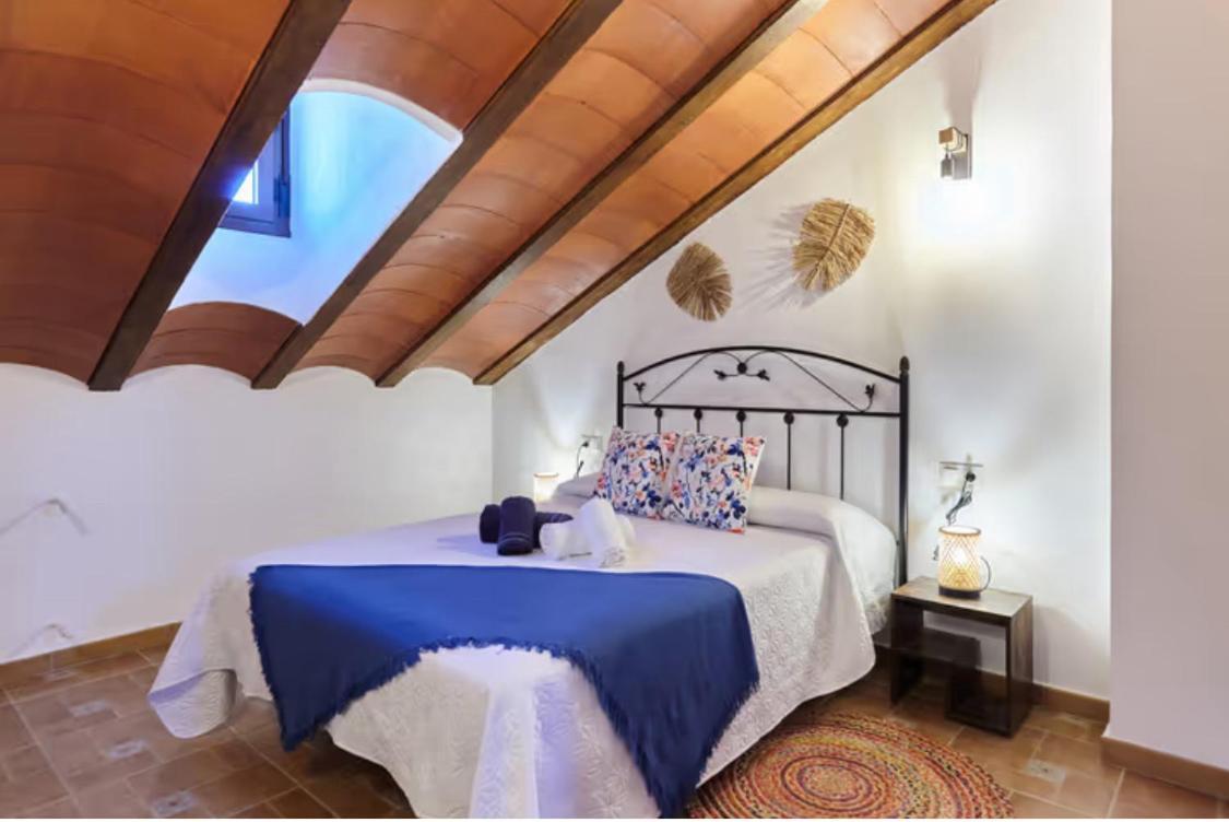 Alojamiento Turistico Loma Alta Cambil Exterior foto